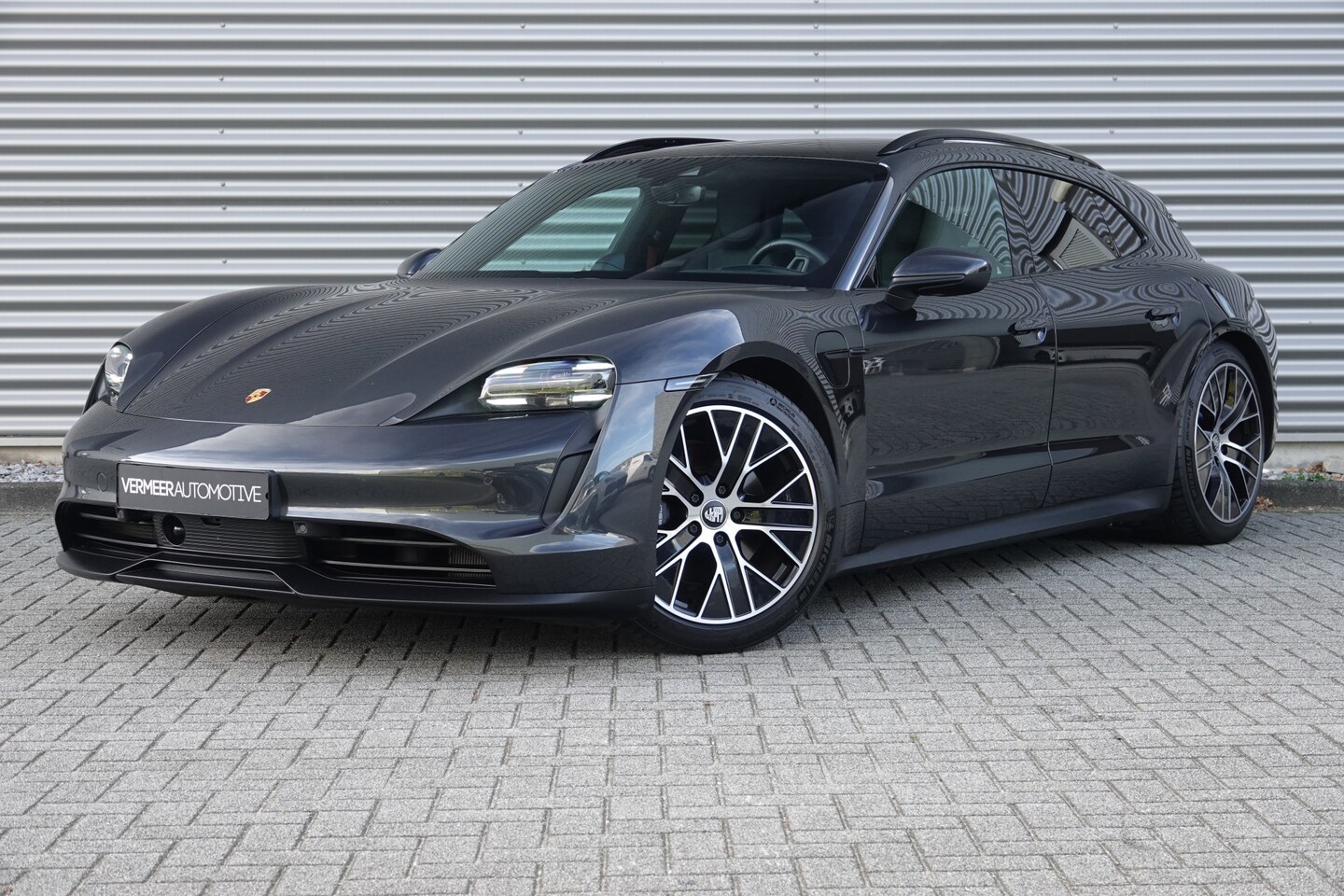 Porsche Taycan Sport Turismo - 93 kWh Sport Chrono | Pano | Bose | Memory | InnoDrive | - AutoWereld.nl