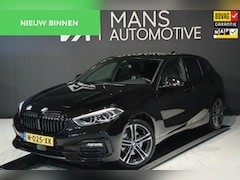 BMW 1-serie - 118i / LIVE COCKPIT / LED / PDC V+A / CARPLAY / SFEERVERLICHTING