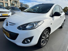 Mazda 2 - 2 1.3 BIFUEL GT LPG Zeer Zuinig met Airco Camera Navigatie