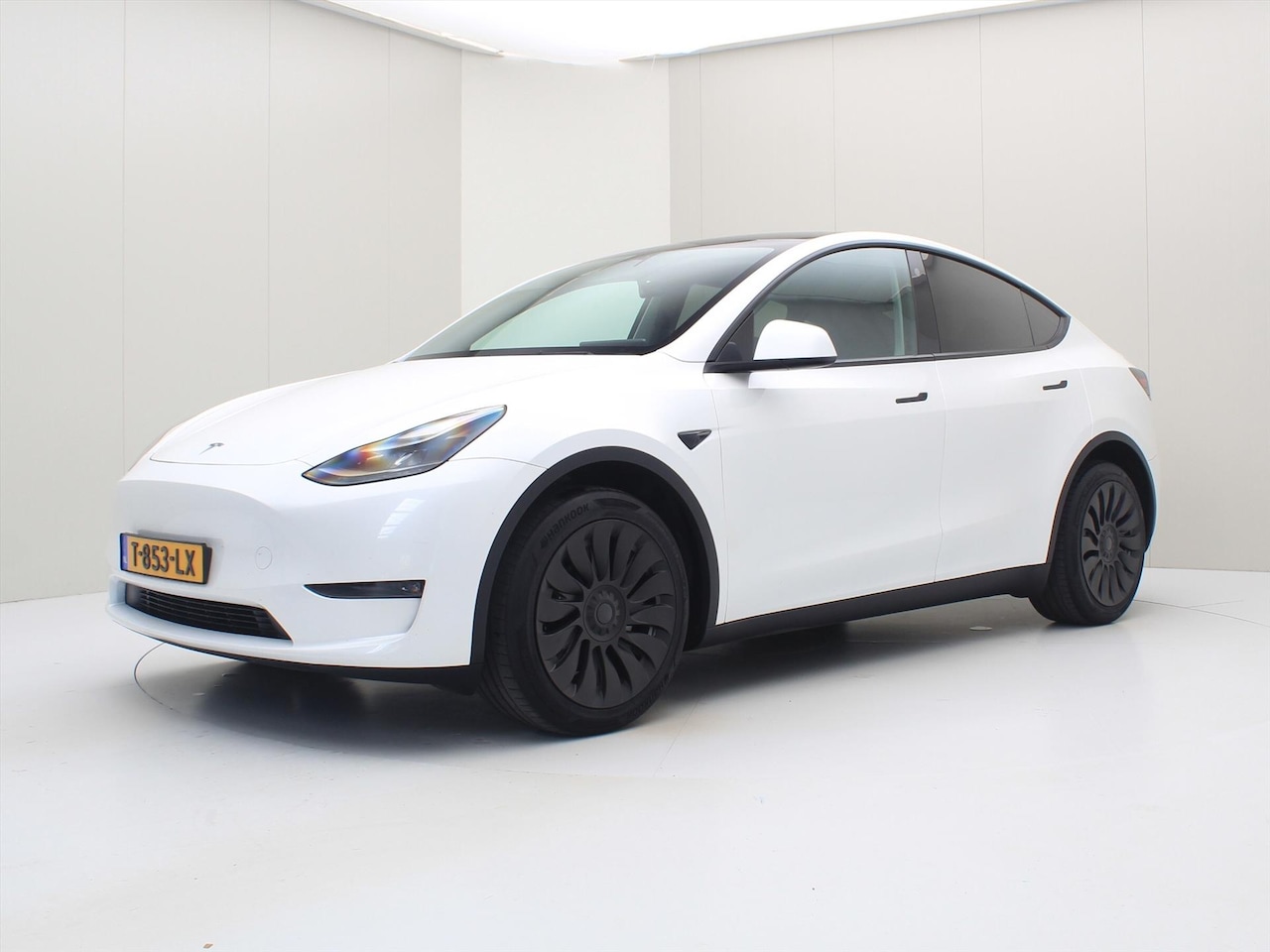 Tesla Model Y - Long-Range AWD 351pk 75 kWh [ AUTOPILOT+19'' LMV+533KM WLTP+PREMIUM AUDIO ] - AutoWereld.nl