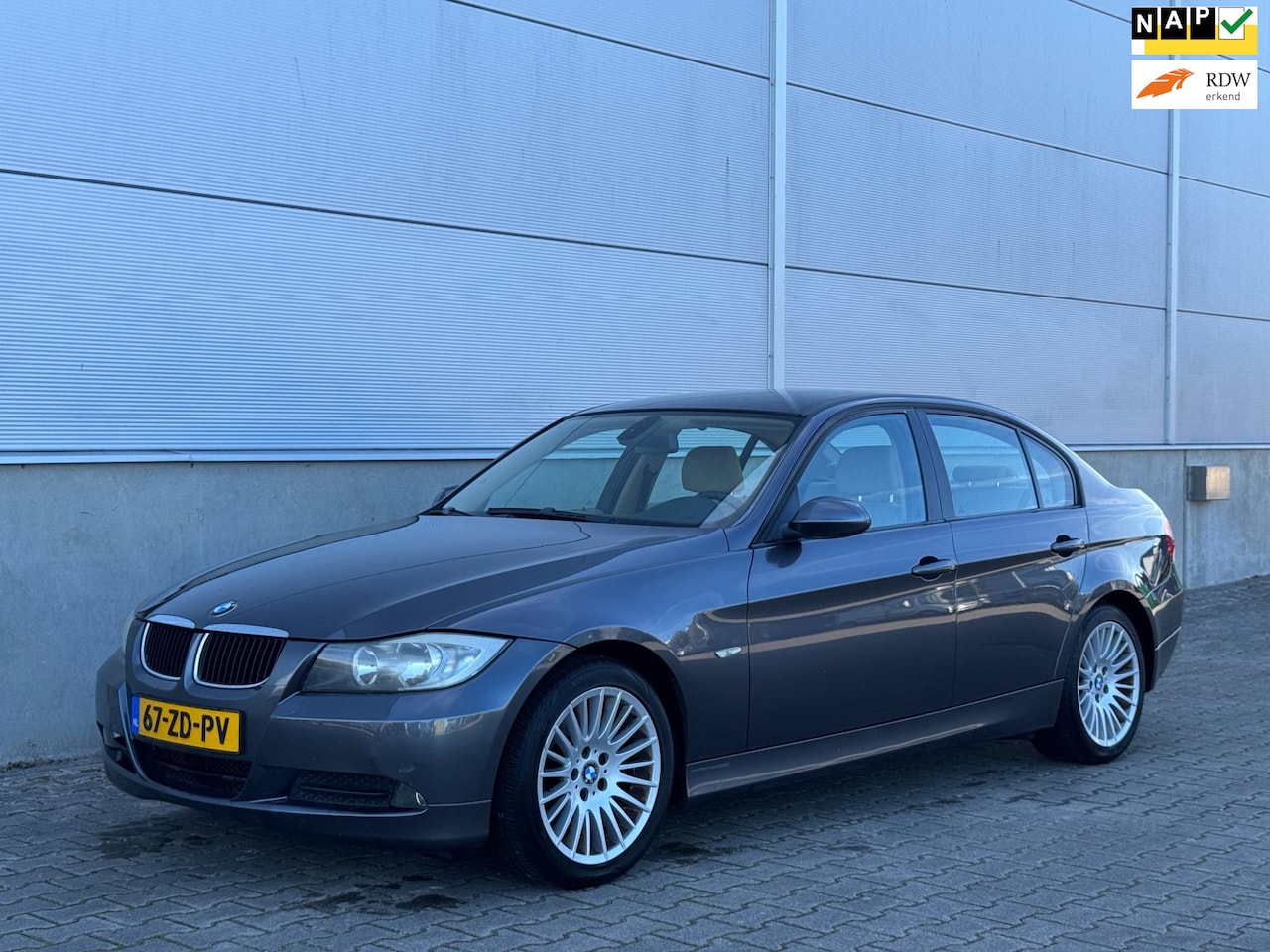 BMW 3-serie - 318i Executive CLIMA|CRUISE|LM|EXPORT/HANDEL| - AutoWereld.nl