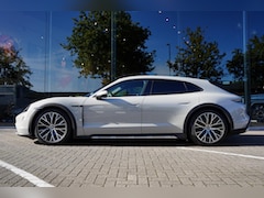 Porsche Taycan Cross Turismo - 4 93 kWh GERESERVEERD