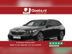 BMW 5-serie Touring - 520i M Sport - Trekhaak - Panoramadak - Parking/Driving Assistant Professional - Head Up