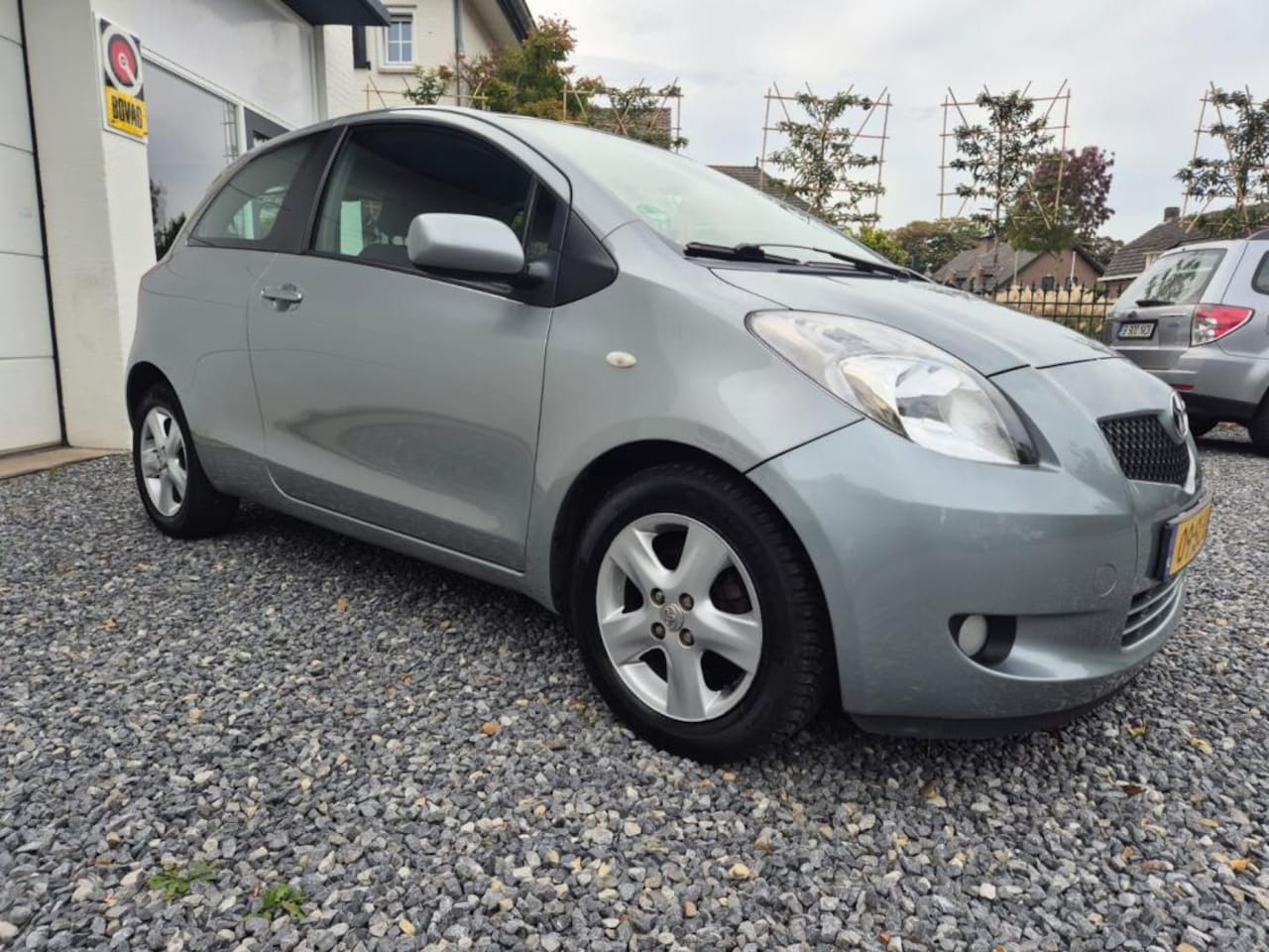 Toyota Yaris - Lage Kilometerstand NAP/ Automaat/ Airco - AutoWereld.nl