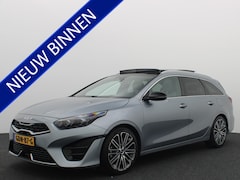 Kia Cee'd Sportswagon - Ceed 1.5 T-GDi GT-PlusLine AUTOMAAT / PANORAMADAK / TREKHAAK / FULL LED / KEYLESS / STOELV