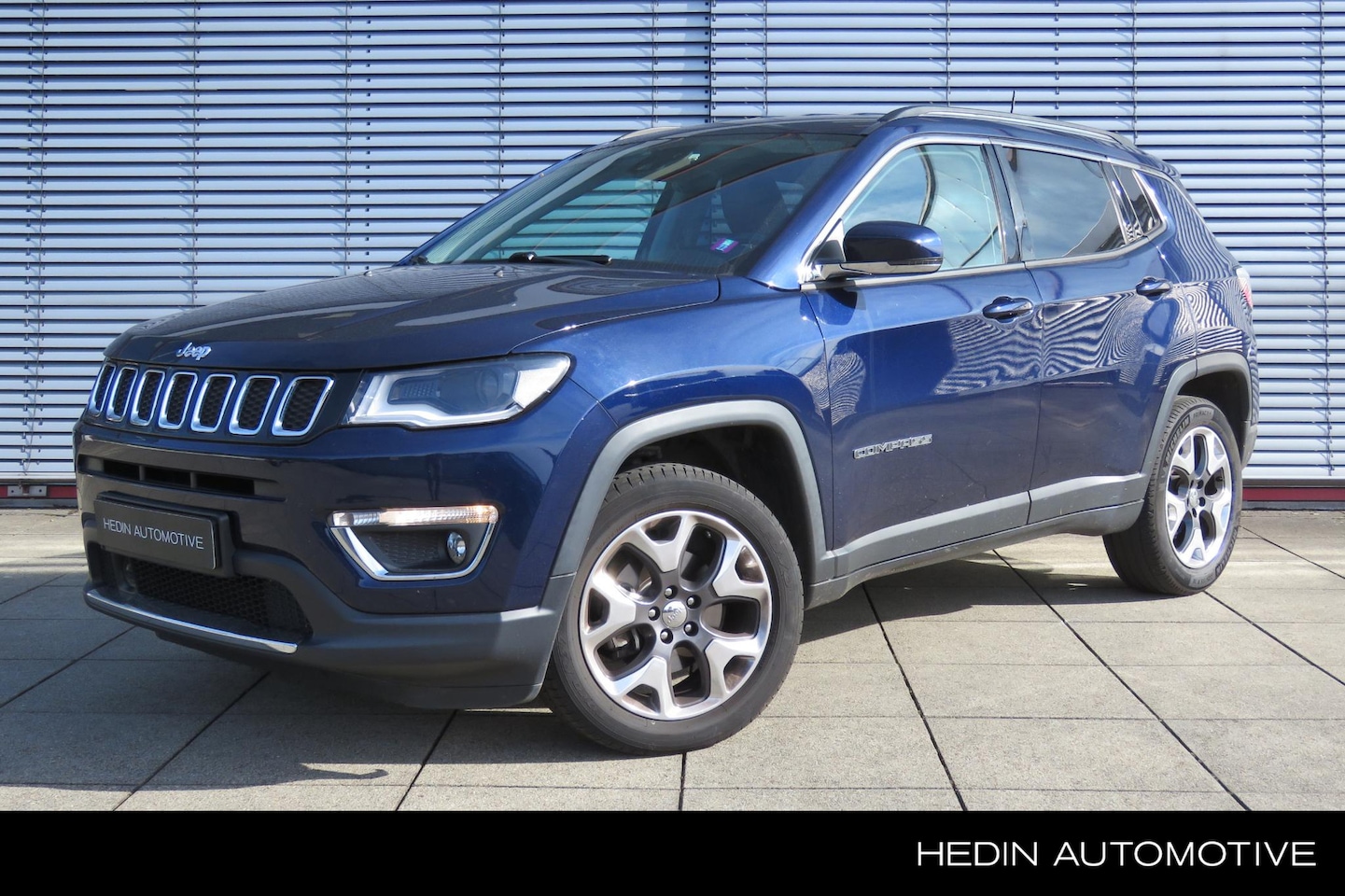Jeep Compass - 1.4 MultiAir Opening Edition 4x4 | Stoer, stijlvol en compleet | AUT | NAV | Beats-Audio | - AutoWereld.nl