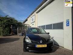 Renault Clio - 1.6-16V Initiale AUTOMAAT ONDERHOUD HISTORIE AANWEZIG