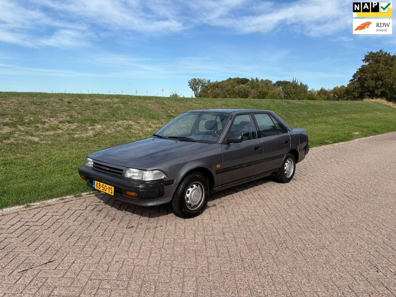 Toyota Carina II - 1.6 XLi TC 16V Sedan Automaat Radio / CD Youngtimer Ond. Boekjes NAP - AutoWereld.nl