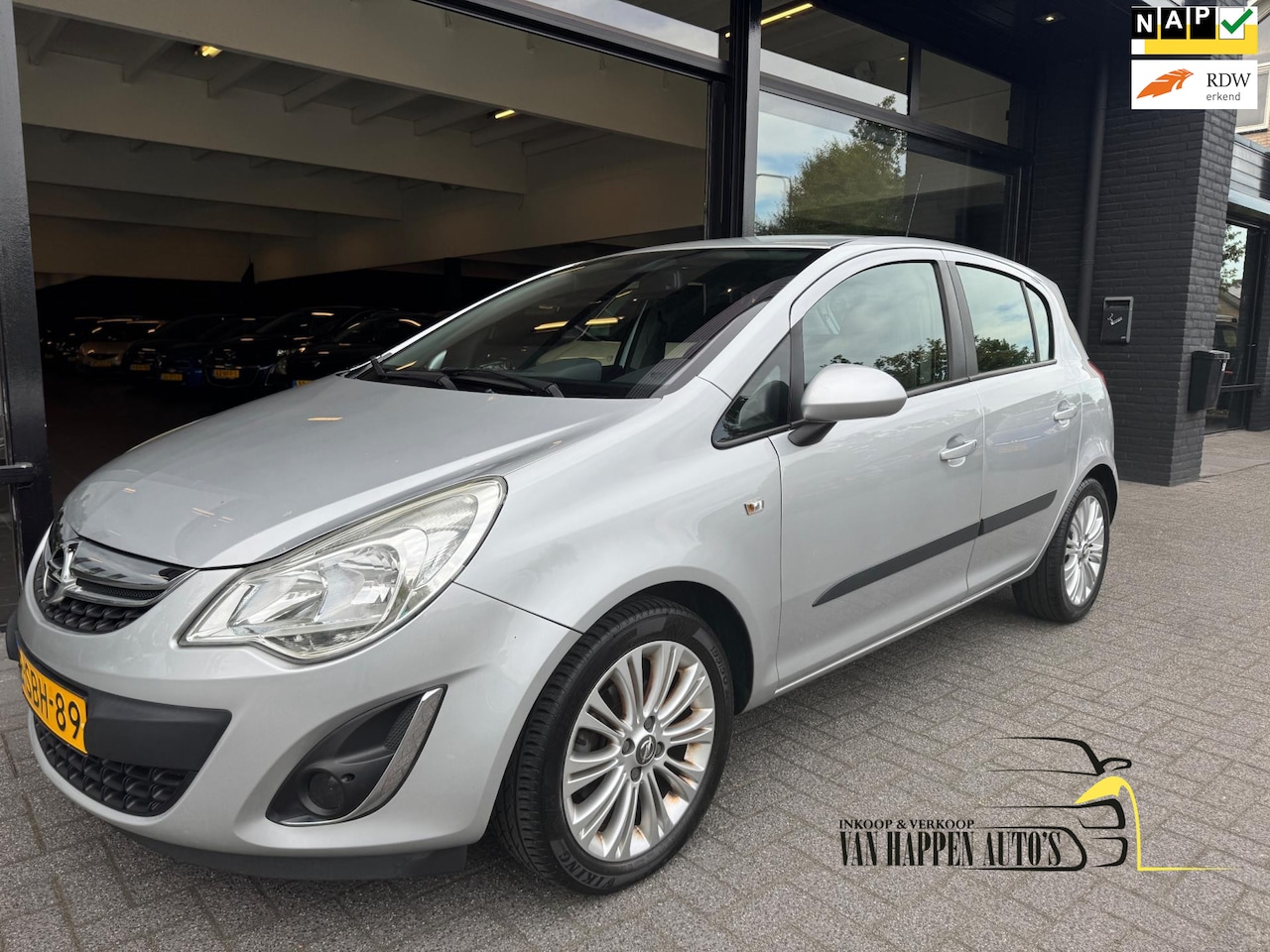 Opel Corsa - 1.4-16V Cosmo 1.4-16V Cosmo - AutoWereld.nl