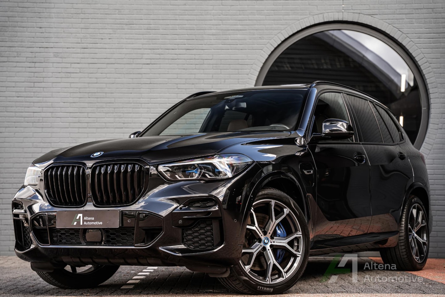 BMW X5 - xDrive45e High Executive M-sport, BTW, comfortstoelen, panorama dak, headup, comfort acces - AutoWereld.nl