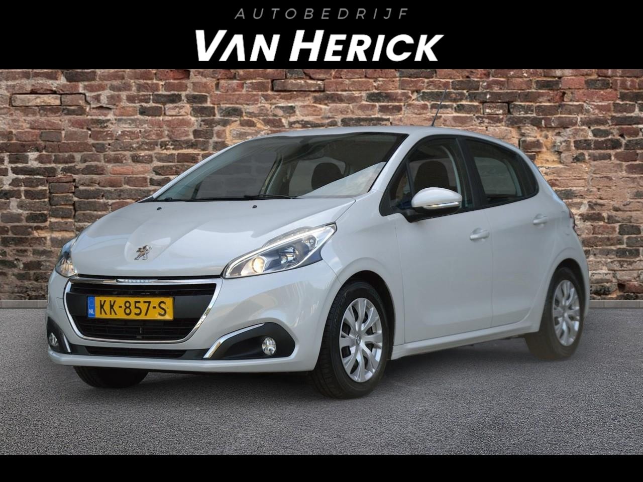 Peugeot 208 - 1.2 PureTech Blue Lion | Navi | Cruise | Airco - AutoWereld.nl