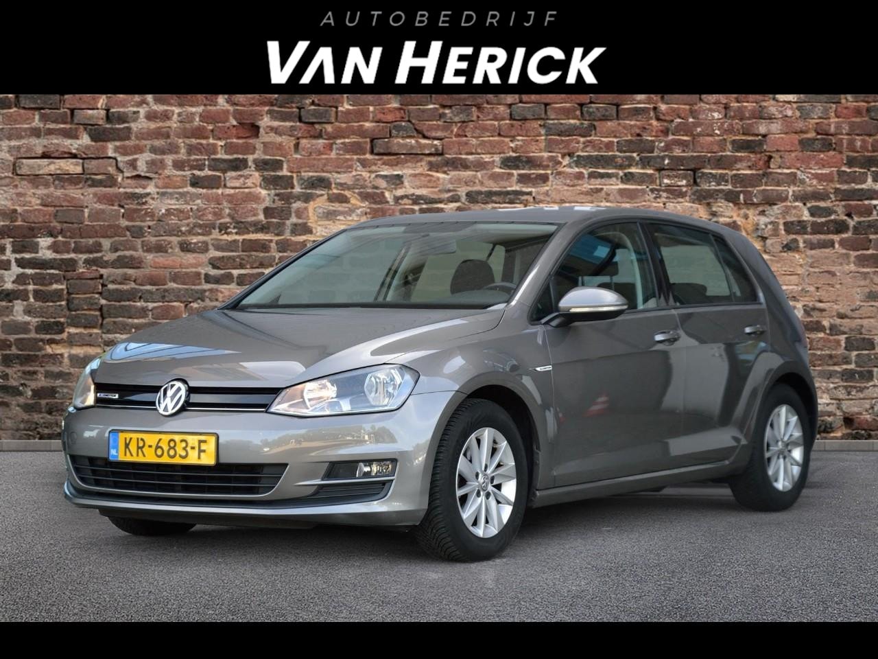 Volkswagen Golf - 1.0 TSI Edition | 5 Deurs | LM Velgen | Nette staat - AutoWereld.nl