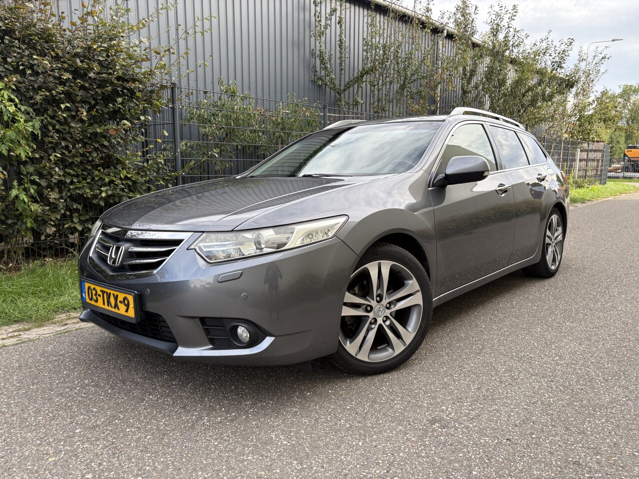 Honda Accord Tourer - 2.0 Lifestyle / AIRCO / CRUISE / STOELVERWARMING - AutoWereld.nl