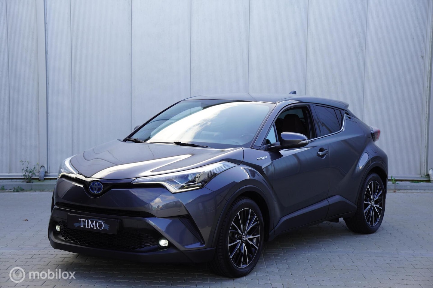 Toyota C-HR - 1.8 Hybrid Executive 1.8 Hybrid Executive, Trekhaak, LED, JBL - AutoWereld.nl