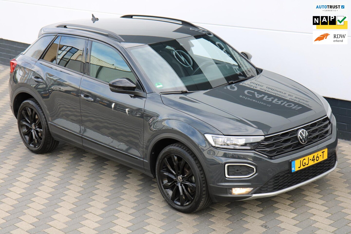 Volkswagen T-Roc - 2.0 TSI 4Motion DSG Sport Carplay ACC LED ! - AutoWereld.nl