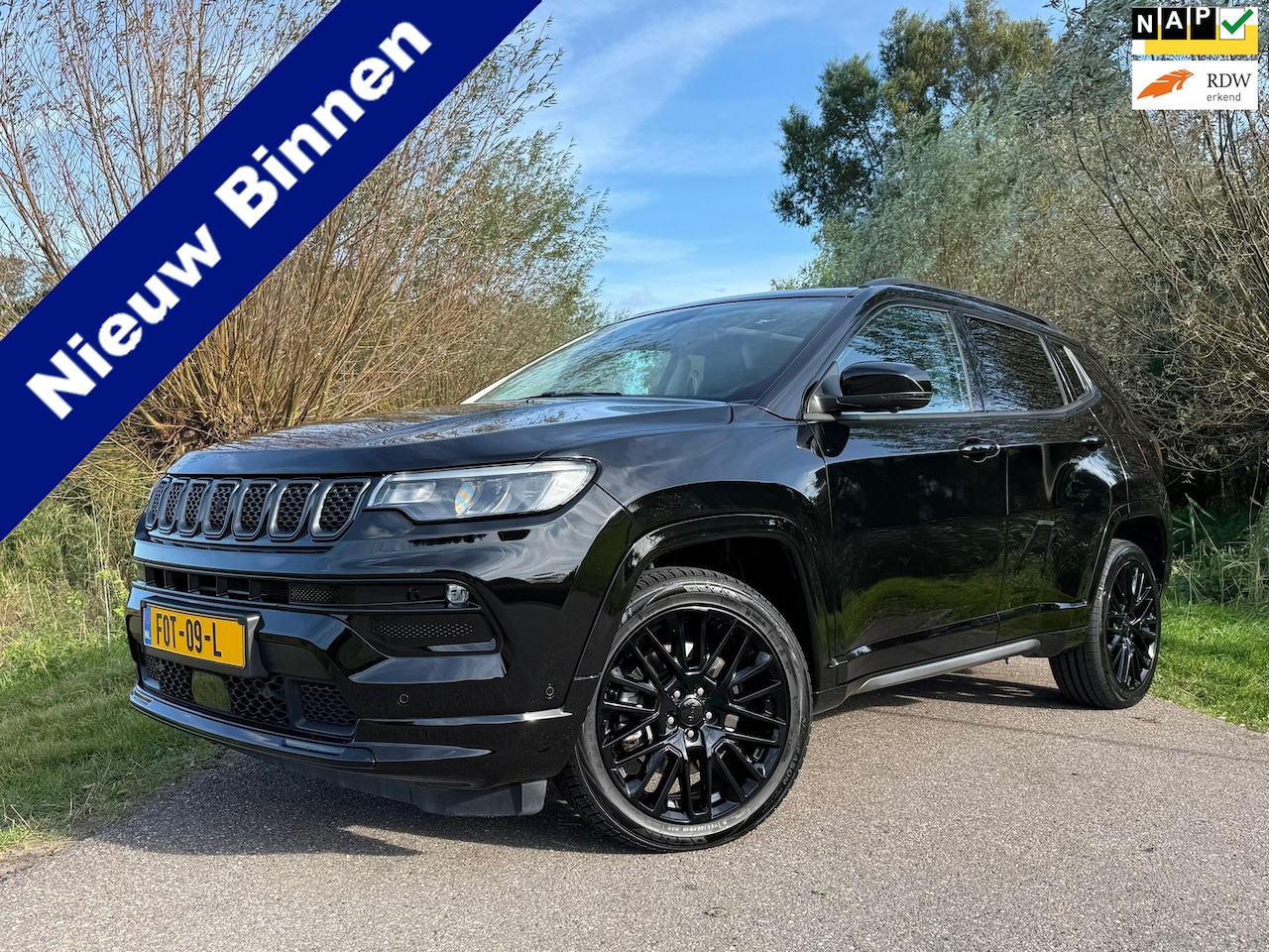 Jeep Compass - 4xe 240 Plug-in Hybrid Electric S Automaat / BTW-Auto / Panoramadak / 360 Camera / Apple C - AutoWereld.nl