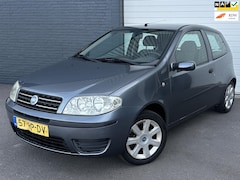 Fiat Punto - 1.4-16V Young NIEUWEAPK/ELKPAKKET/AIRCO/LMV