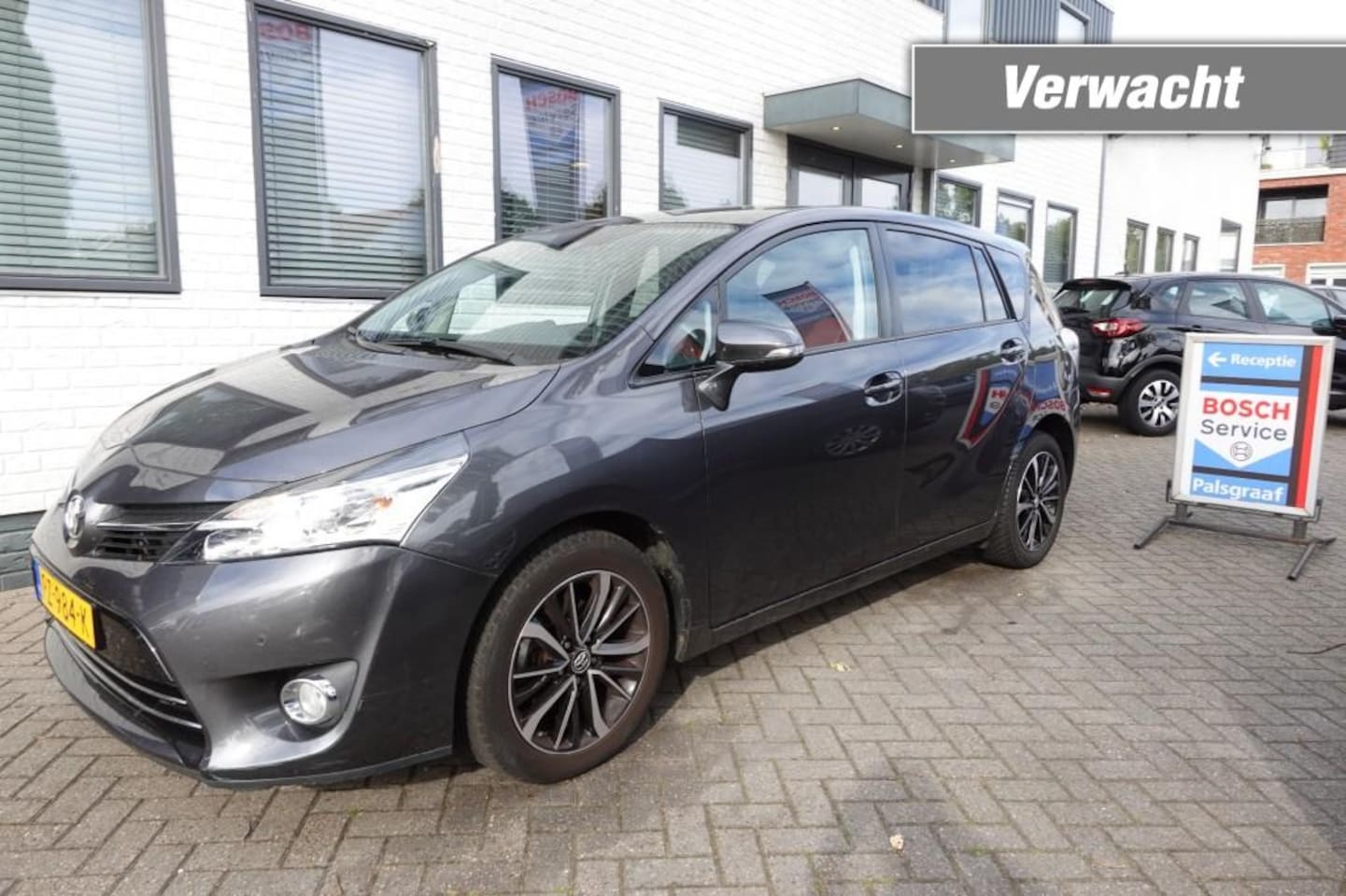 Toyota Verso - 1.8 VVT-I SKYV. ED. Trekhaak All season Automaat - AutoWereld.nl