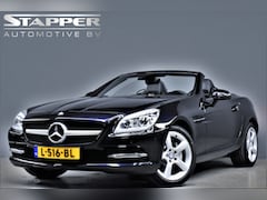 Mercedes-Benz SLK-klasse - 250 204pk Automaat Pano/Airscarf/Stoelverw./Navi/Xenon/Led/Leer/Pdc/Lmv’’