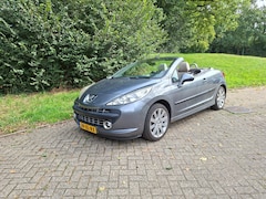 Peugeot 207 CC - 1.6 VTi Première Cabrio met airco, leer en cruise