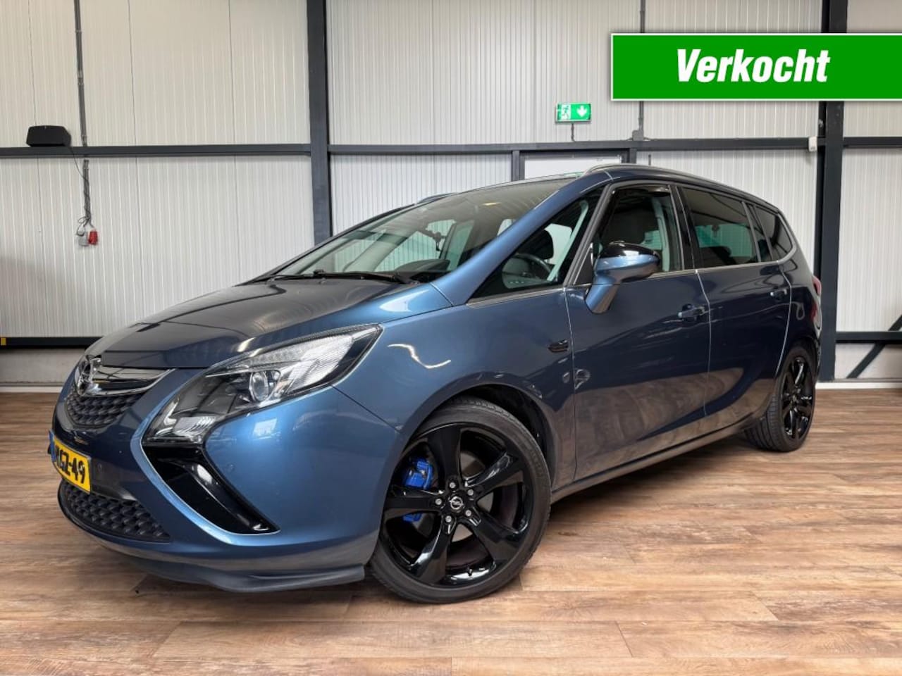 Opel Zafira Tourer - 1.4T Berlin / navigatie / trekhaak / nette staat - AutoWereld.nl