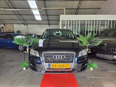 Audi Q5 - 2.0 TDI MANUAL Quattro S-Line NAVI 2009