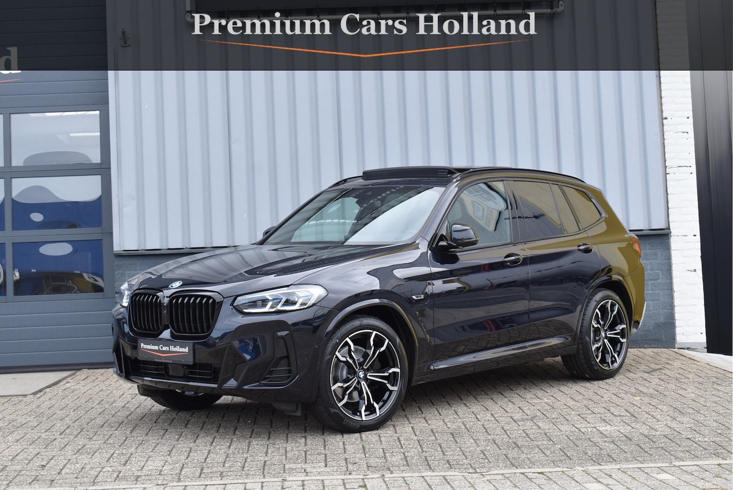 BMW X3 - xDrive30e M-Sport Pakket 292 Pk Pano Memory ACC Laser Led Keyless Leder 20 Inch - AutoWereld.nl