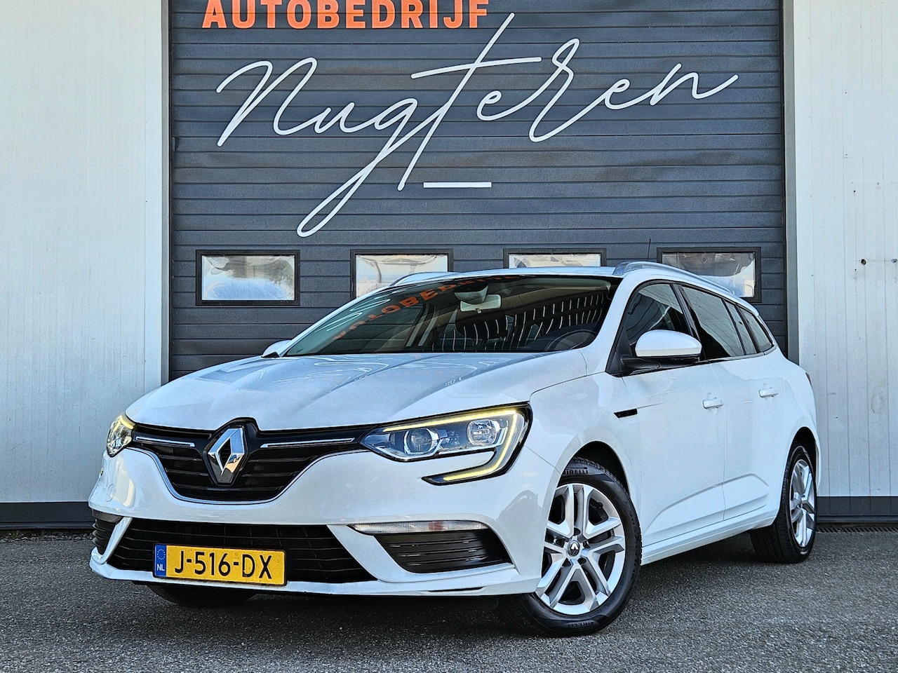 Renault Mégane Estate - 1.3 TCe Zen|Trekhaak|Apple Carplay|Clima|PDC|Navi - AutoWereld.nl