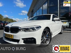 BMW 5-serie - 540i xDrive M Pakket | Automaat | Schuifdak | Kleppensysteem | 360 * Camera | Head up | Le