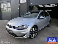 Volkswagen Golf - 1.4 TSI GTE |PANO|XENON|CARPLAY|TREKHAAK|PDC