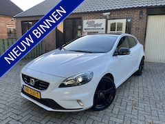 Volvo V40 - 2.0 D2 R-Design Business Xenon 19"