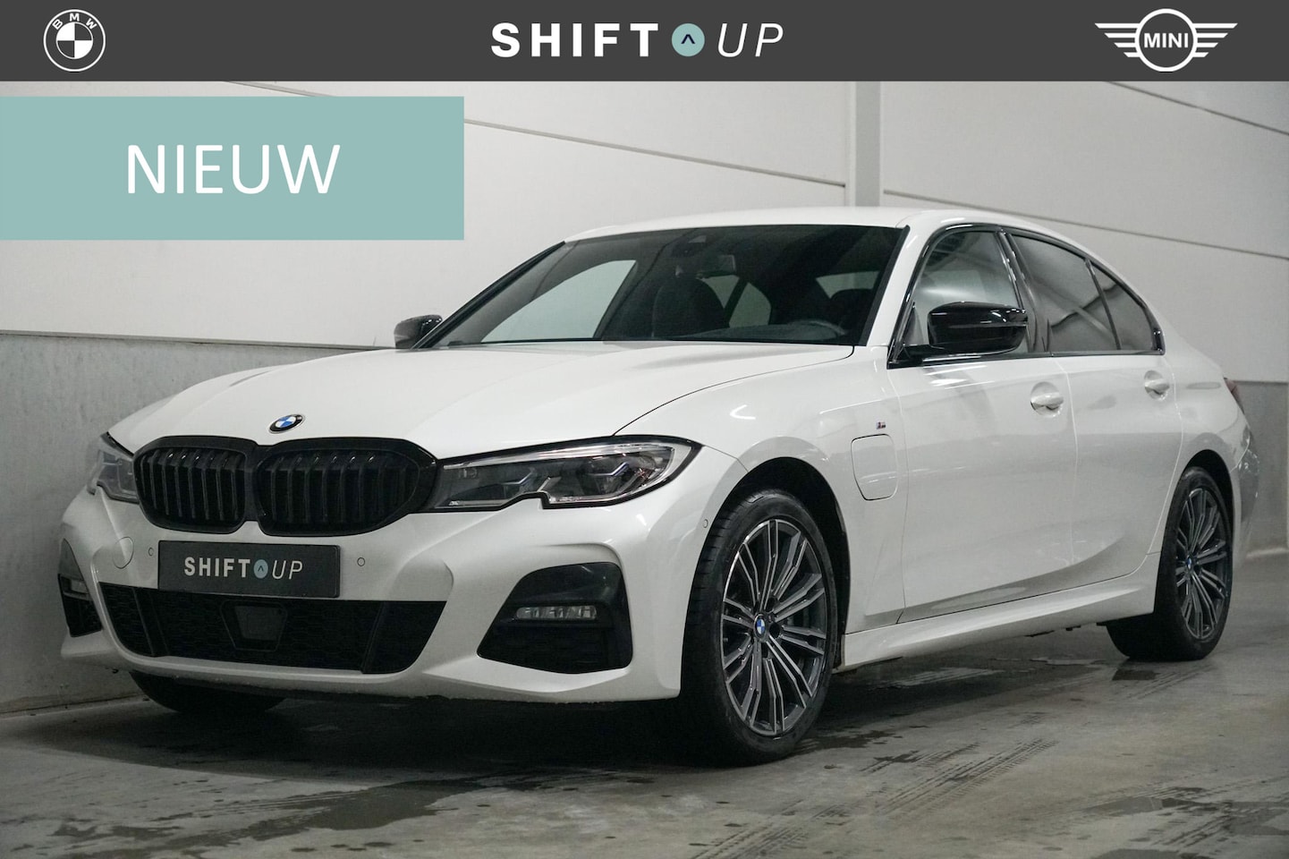 BMW 3-serie - 330e M-Sport | Harman Kardon | Head Up | Laser - AutoWereld.nl