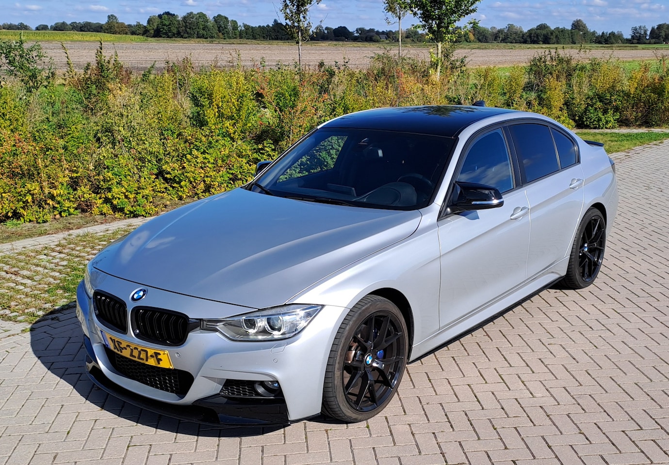 BMW 3-serie - 335i xDrive High Executive - AutoWereld.nl