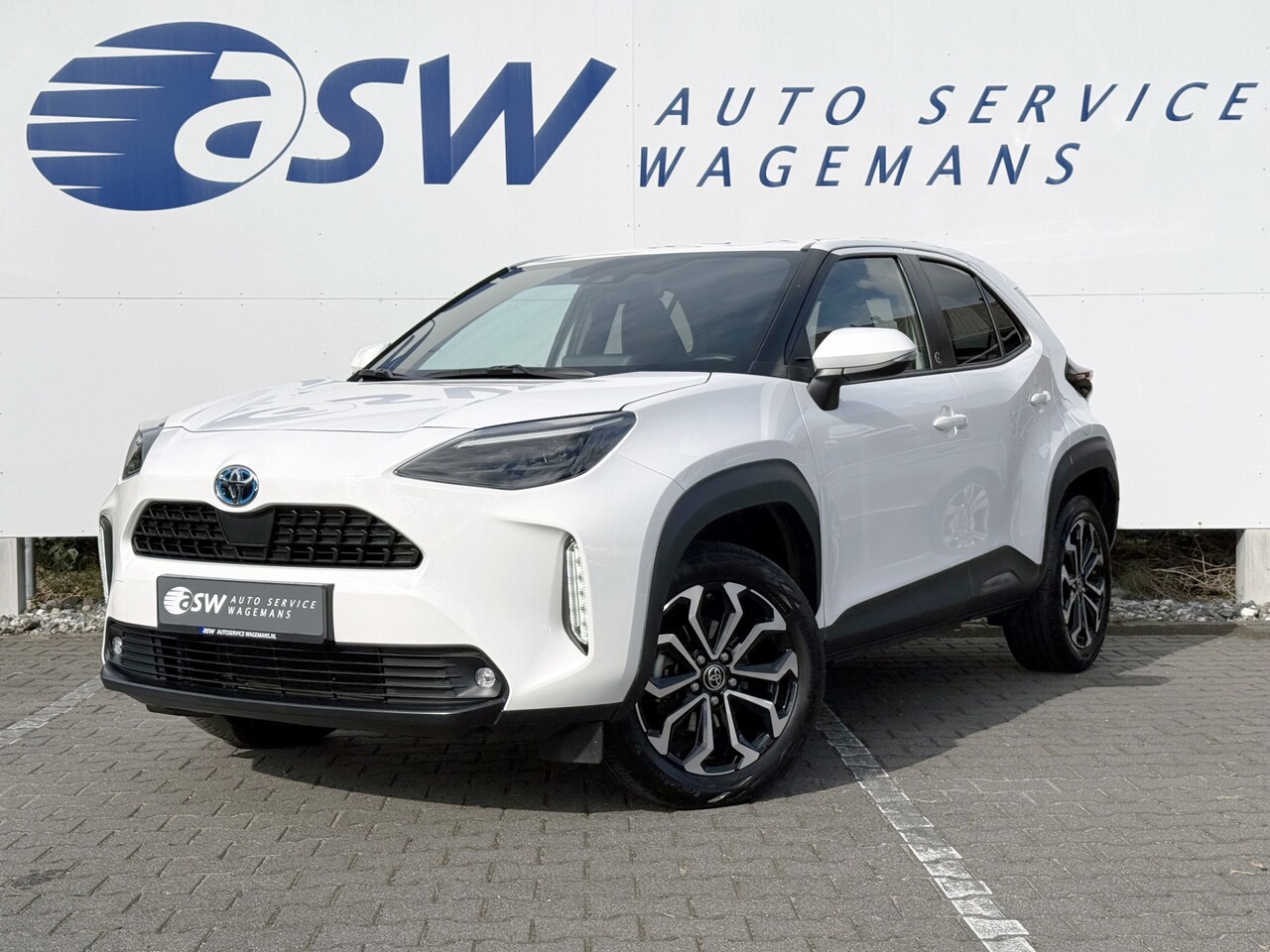 Toyota Yaris Cross - 1.5 Hybrid Team D | CarPlay | Camera | ACC | Keyless | LED | DAB+ | 17 inch - AutoWereld.nl