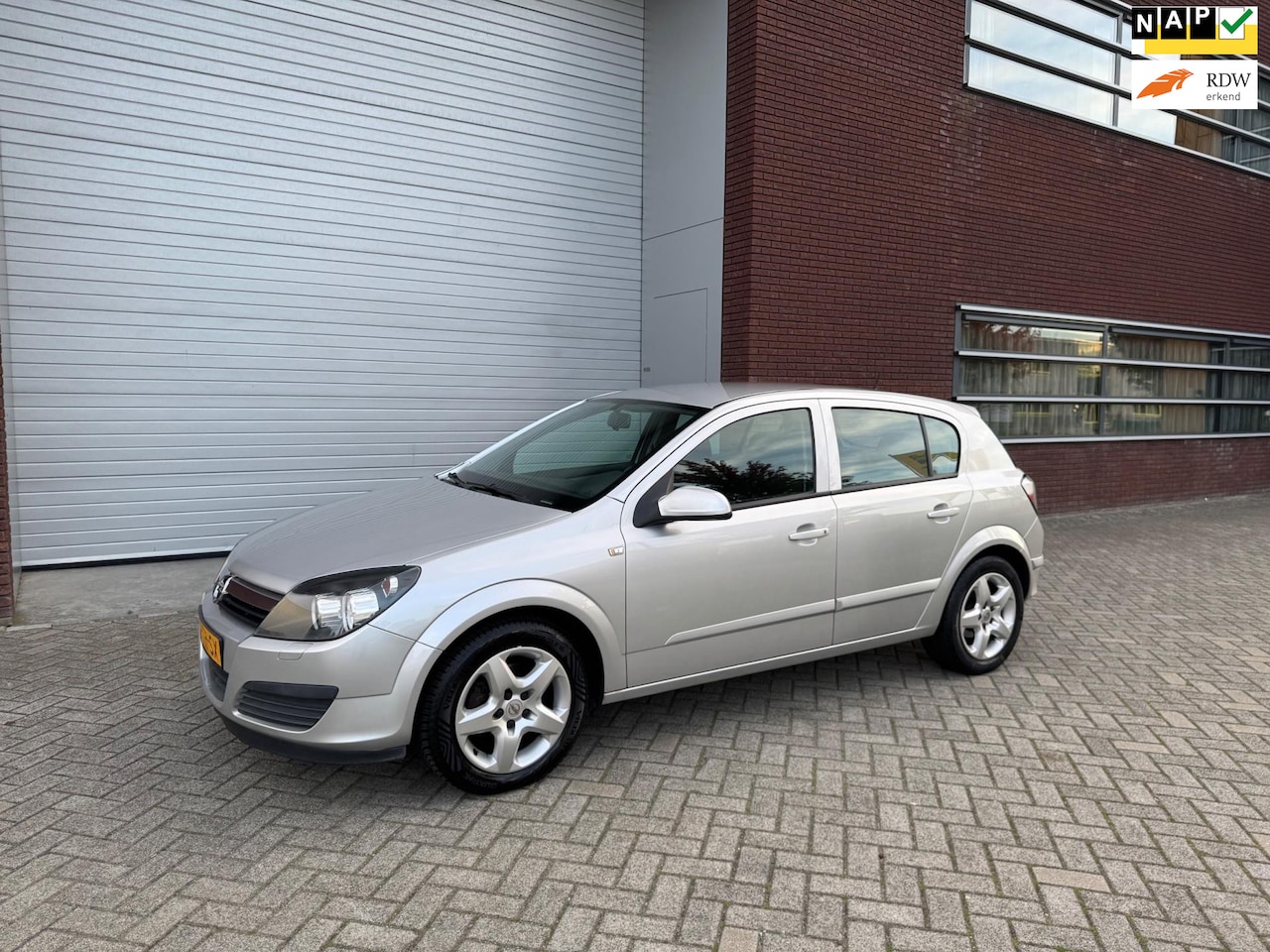 Opel Astra - 1.4 Business Airco Cruise Lmv Nap - AutoWereld.nl