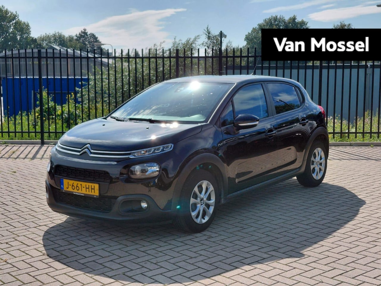 Citroën C3 - Feel - P'SENSOREN - DAB - NAVI! - AutoWereld.nl