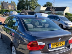 BMW 3-serie - 318i Business Line