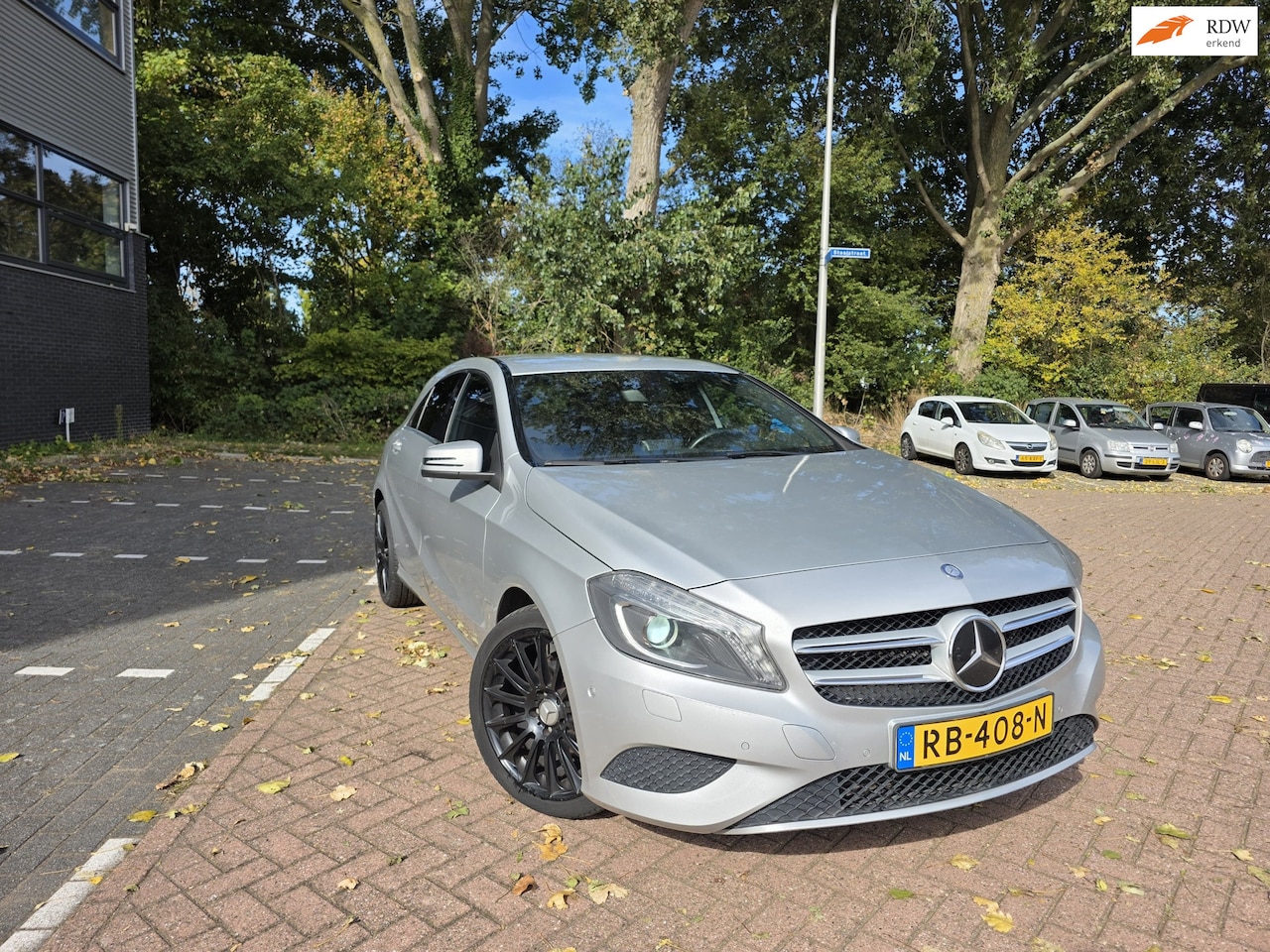 Mercedes-Benz A-klasse - 200 Ambition Volledig onderhouden Stoelverwarming - AutoWereld.nl
