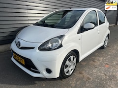 Toyota Aygo - 1.0 VVT-i Aspiration Rijdt Goed APK tm 16-9-2026