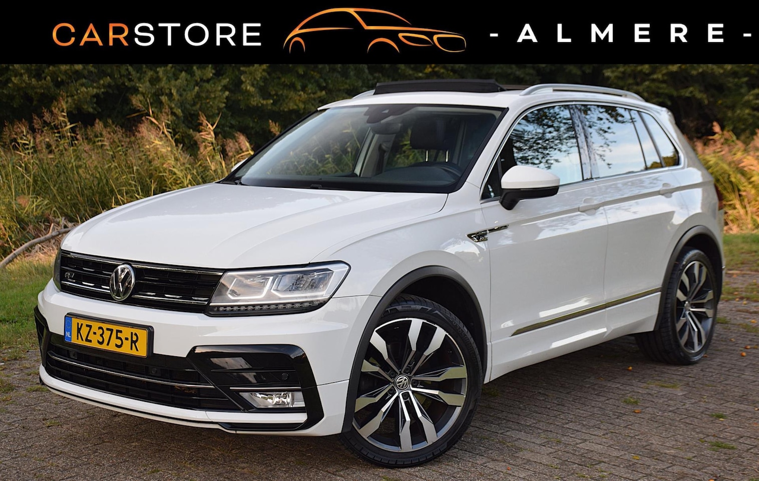 Volkswagen Tiguan - 1.4 TSI ACT Highline R-Line*Pano*Virtual*Trekhaak*Leder*VOLL* - AutoWereld.nl