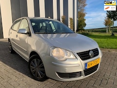 Volkswagen Polo - 1.2-12V Trendline Nw APK-Airco-Cruise-ElekPakket-2 Sleutels