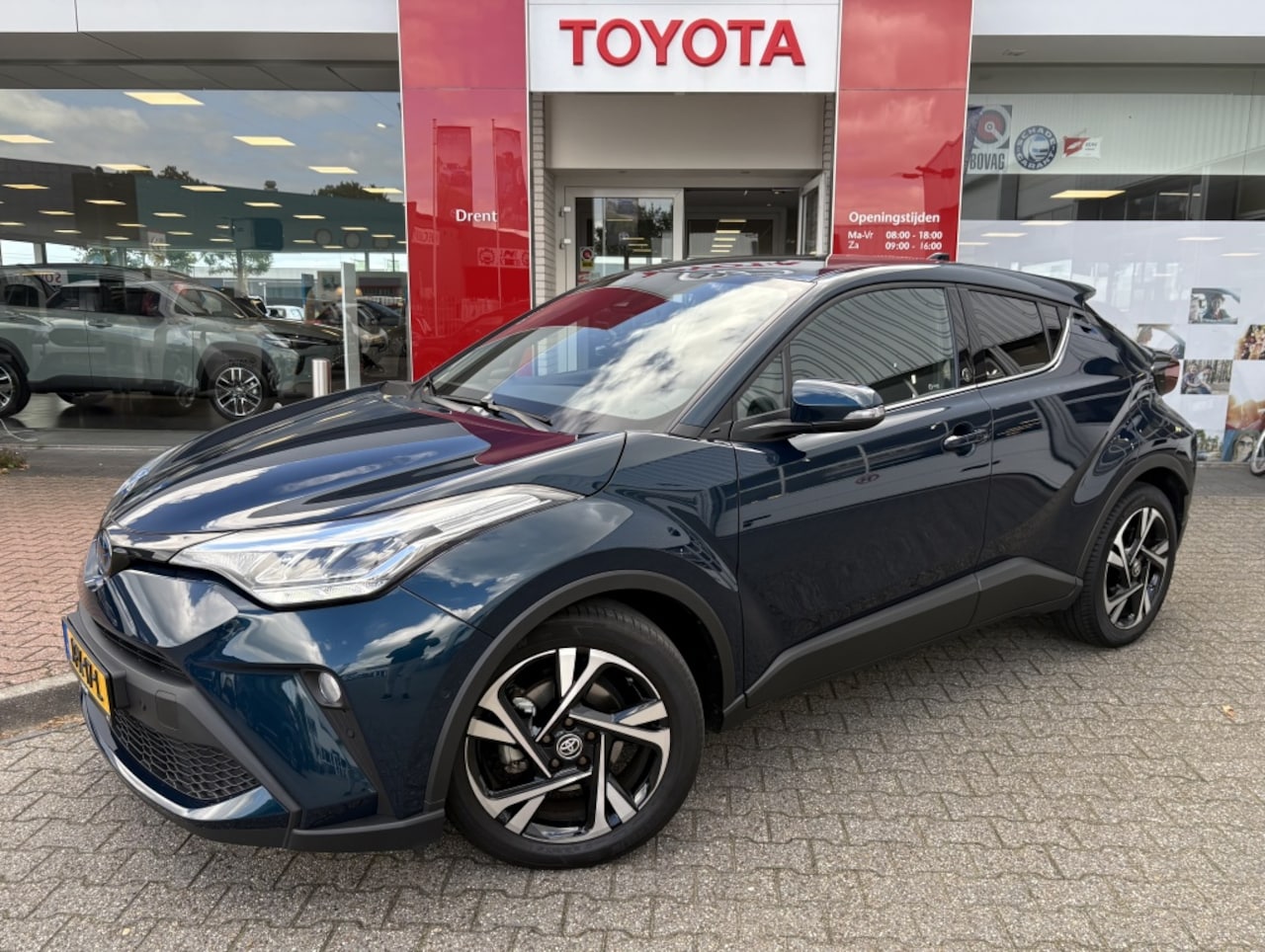 Toyota C-HR - C-HR 1.8 Hybrid Dynamic | Stuur + Stoelverwarming | Adaptieve cr - AutoWereld.nl