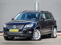 Volkswagen Tiguan - 1.4Tsi 150Pk | Sport en Style R-Line | Panoramadak | Trekhaak | 19''