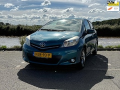 Toyota Yaris - 1.0 VVT-i Comfort UNIEK / NAVI / CAMERA / WINTERSET
