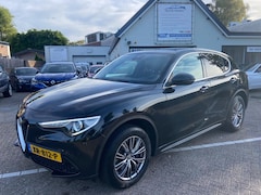 Alfa Romeo Stelvio - 2.0 T AWD SPORTSEATS/LANE/CAMER/NAVI/KEYLESS