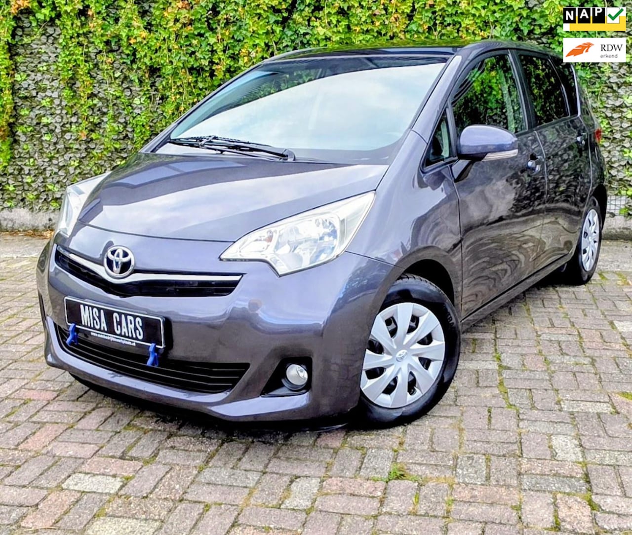 Toyota Verso S - 1.3 VVT-i Aspiratio Pana Trekhaak NL Auto Lage kilometer Camera - AutoWereld.nl