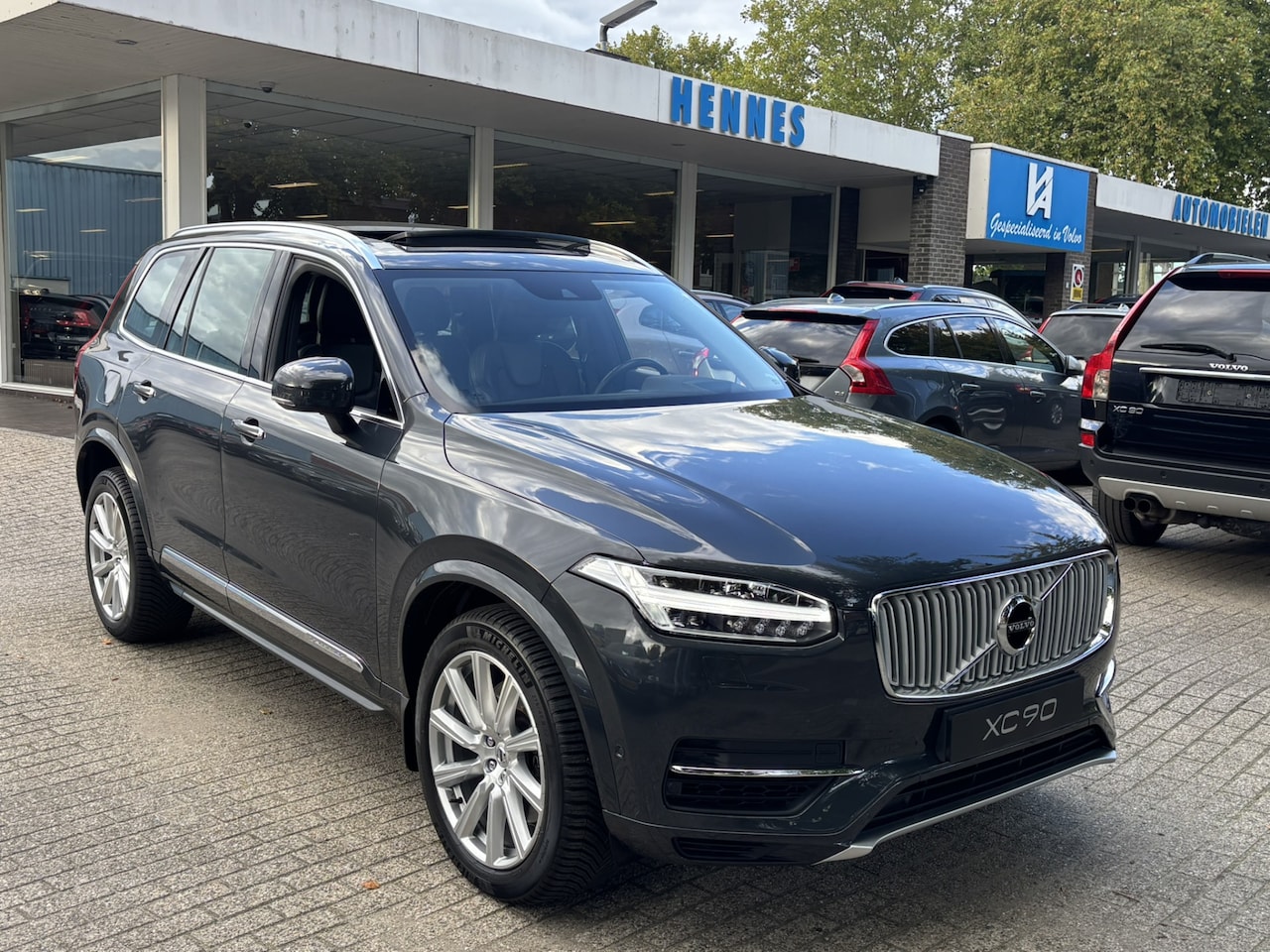 Volvo XC90 - T8 AWD Inscription HeadUp 360 keyless Pilot Assist Pano - AutoWereld.nl