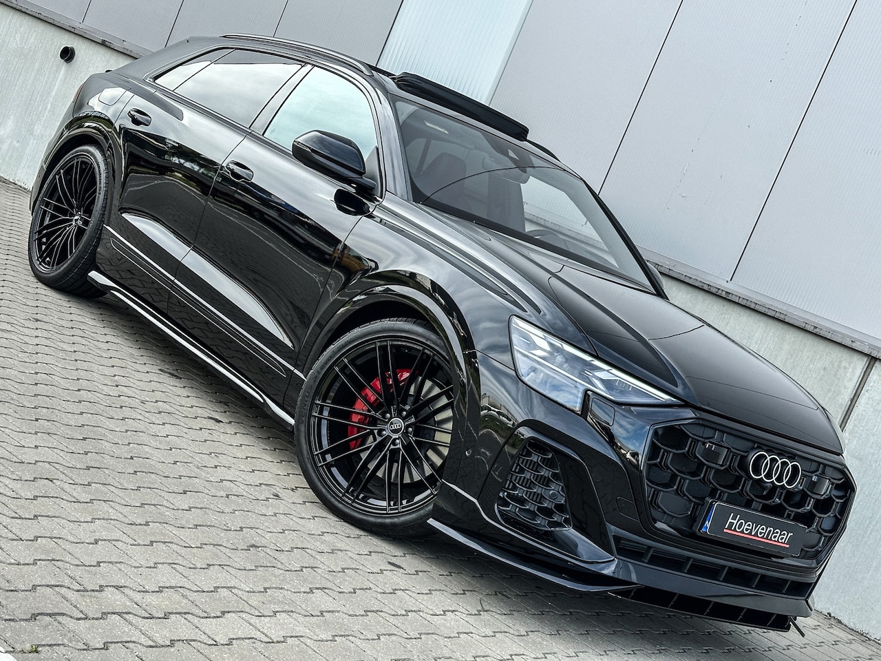Audi Q8 - 60 TFSI e ABT 530Pk SQ8 Diff Competition S line 23Inch SQ8 4wielbest Rs-inter - AutoWereld.nl