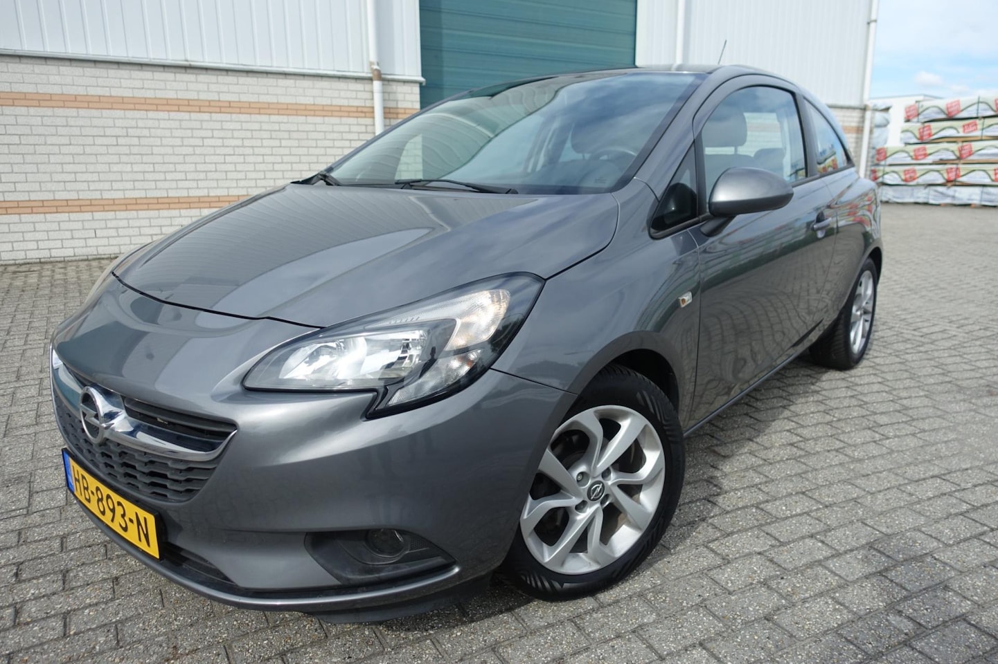 Opel Corsa - 1.4 Edition - trekhaak - l.m. velgen - cruis control - - AutoWereld.nl