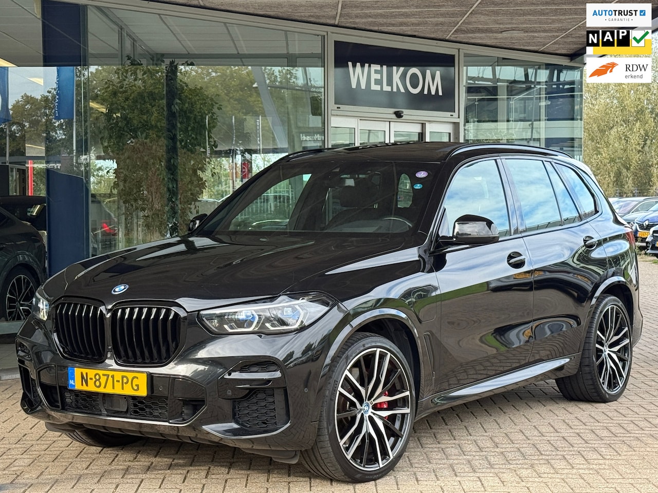 BMW X5 - XDrive45e M-Sport Pano|Laser|HuD|Softclose|Dealer Onderhouden - AutoWereld.nl